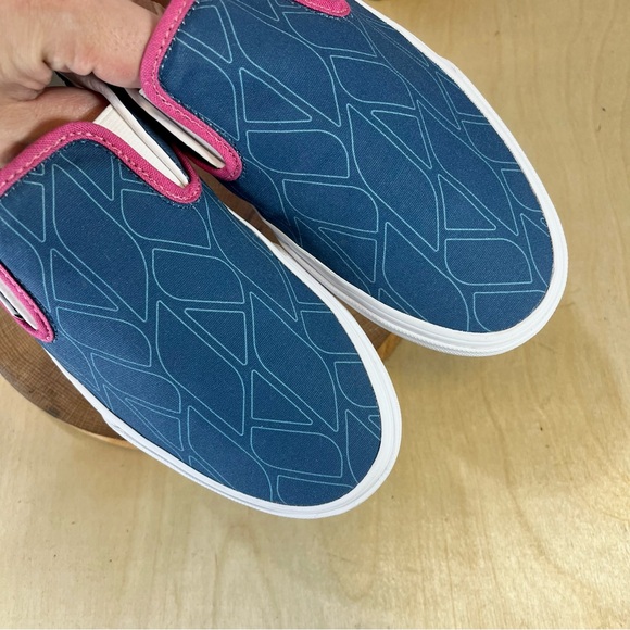 *Vans | Multi Color Blue Print Classic Slip-On Sneaker SN 721454 Size 8.5M/10L - Picture 13 of 16